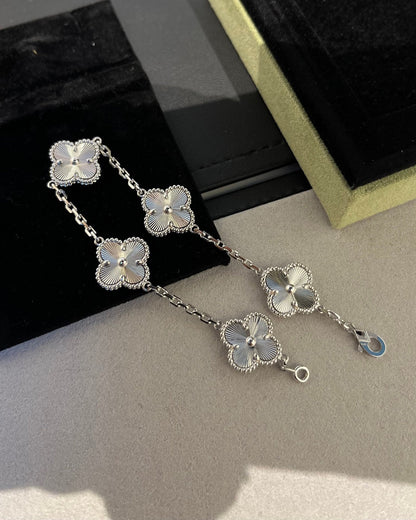 [OAKJURI Jewelry] CLOVER 5 MOTIF LASER BRACELET COLLECTION